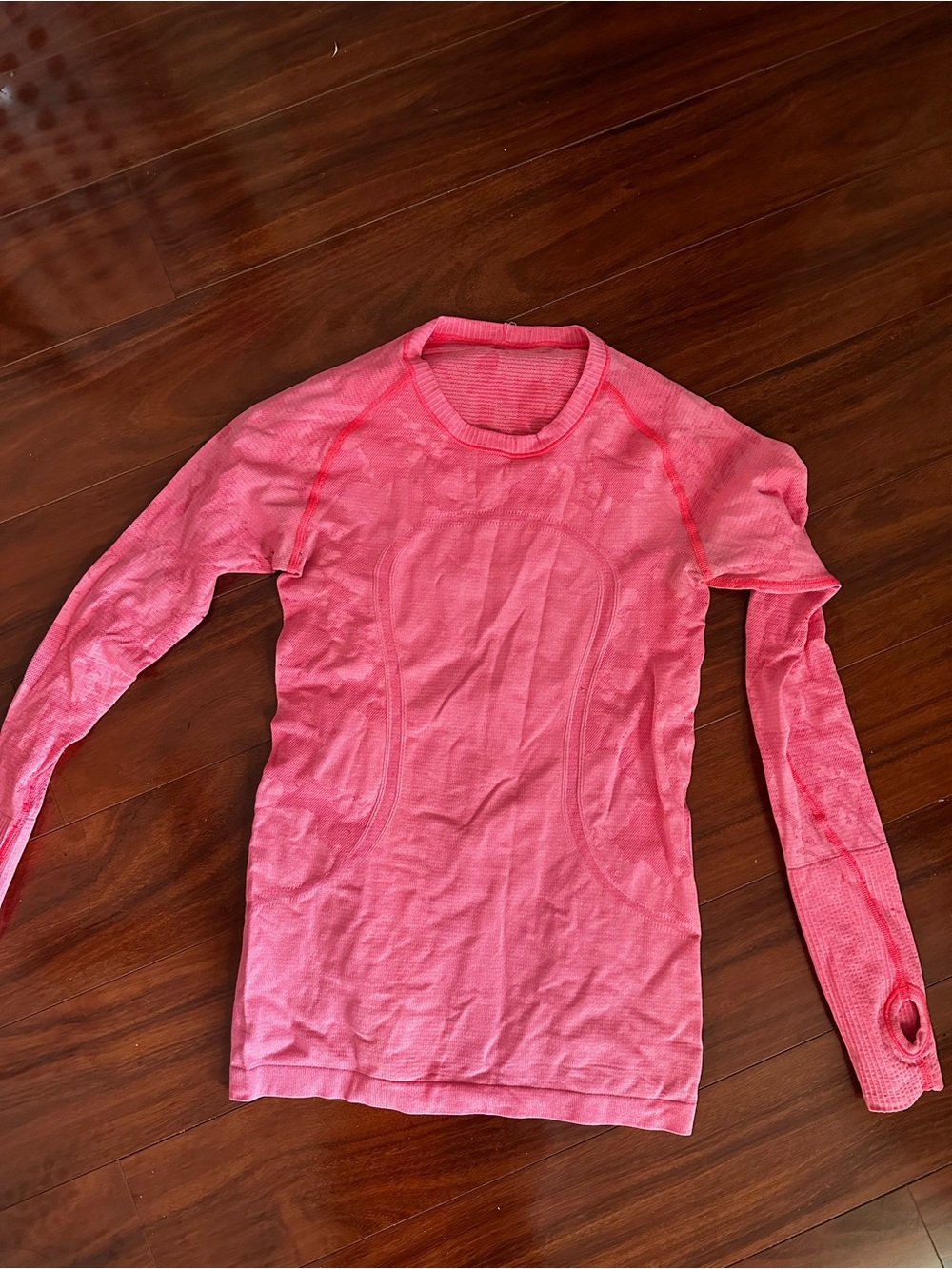lululemon Neon Pink Long Sleeve Swiftly Tech (tag ripped off)